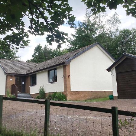 Апартаменты On Route 74 Cycle Route - Glencaple Manse, Crawford Экстерьер фото